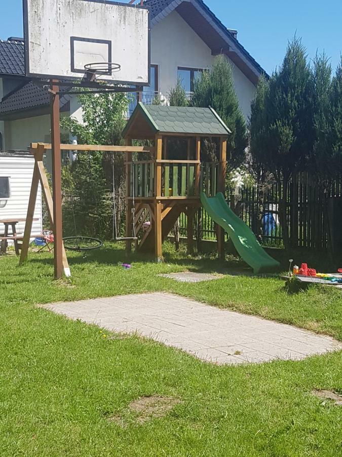 Dom Goscinny Sosenka Grzybowo المظهر الخارجي الصورة